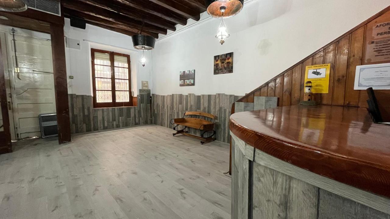 Hostal La Premsa Arenys de Mar Exterior photo