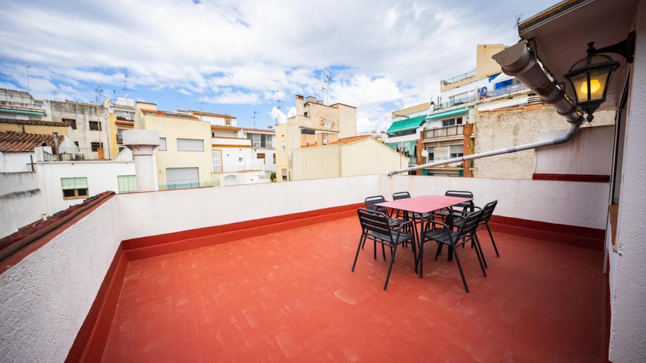 Hostal La Premsa Arenys de Mar Exterior photo